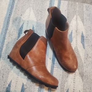 Brown booties